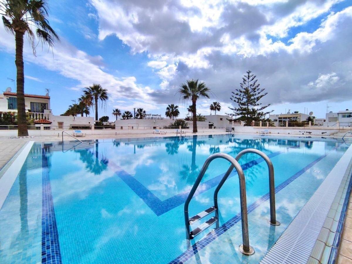 Bungalo Santa Ana Villa Costa Del Silencio Bagian luar foto